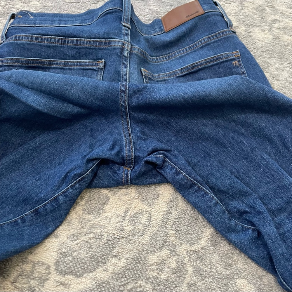 Madewell 9" Mid-Rise Skinny Crop Jeans in Delmar Wash: Eco Edition size 30 - Picture 8 of 13